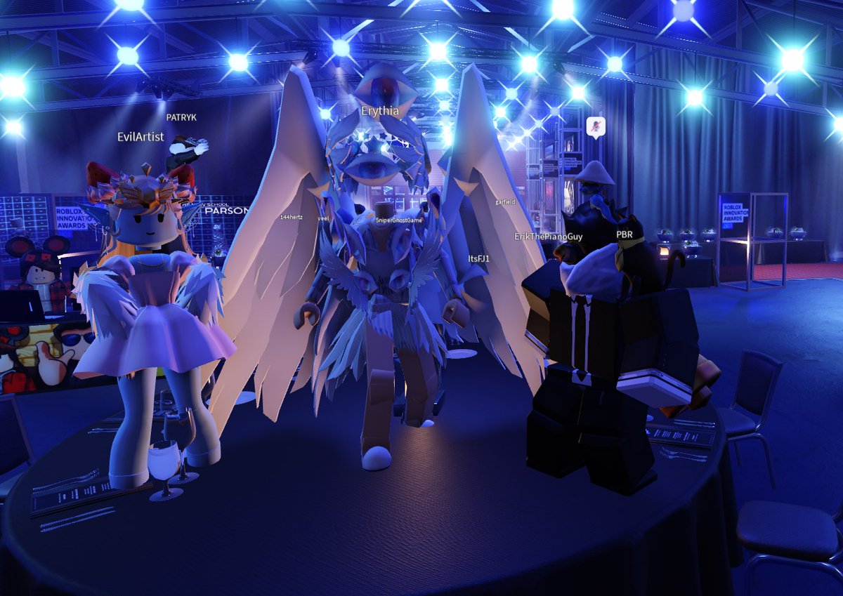 It was my distinct honor and privilege to lead development of the Virtual 2023 Innovation Awards venue by @Twin_Atlas. Thank you Roblox for the amazing opportunity! Grab your formal attire and enjoy the show premiering at 12PM PST! rblx.co/awards-23-rblx