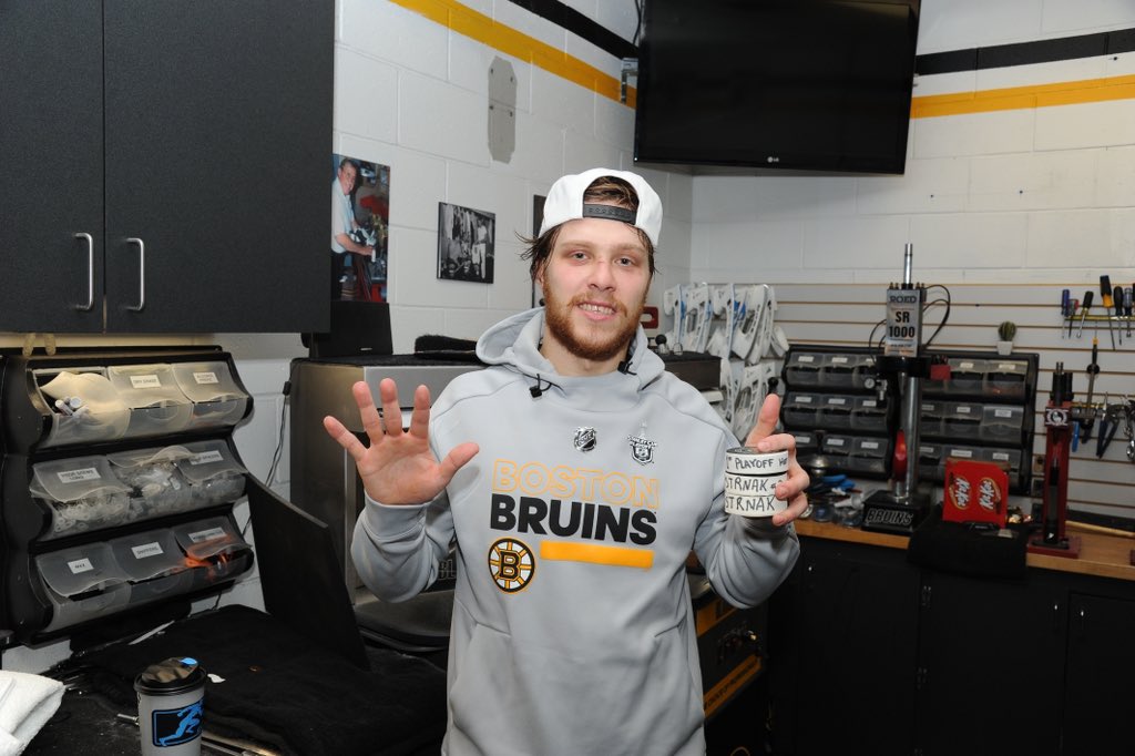 NHLBruins's tweet photo. All strong choices 🎩 https://t.co/MP8DS9Eog1