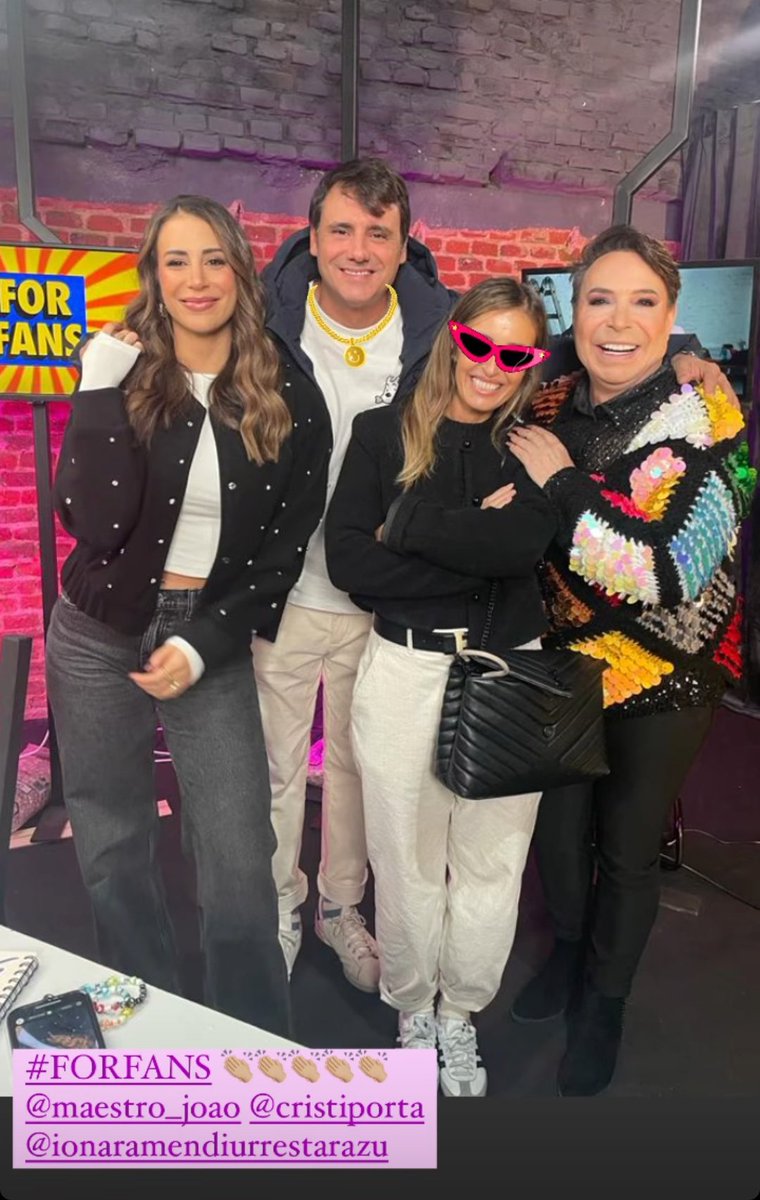 Xinita821's tweet photo. #ForFans 🧡🐘, no dejan de sorprendernos y de dejarnos con ganas de más 😃, Forfanita🧡🐘 desde shiquitita 🤗🫶🏼.
#CrisPorta10N 🤍🦋 https://t.co/zKvuauaeMR