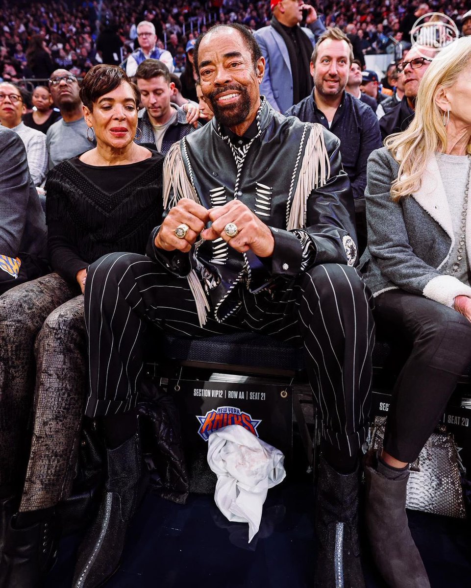 clyde was the NBA’s first style star and he’s still dressing up 50 (!!!) years later. 🐐