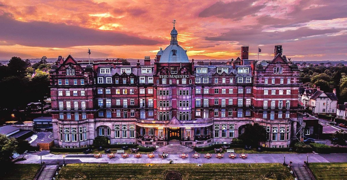 ⭐We’re currently setting the stage for an unforgettable evening at the Majestic Hotel &amp; Spa, Harrogate! ⭐
 
We cannot wait to welcome you to the absolutely stunning Majestic Hotel &amp; Spa, here in Harrogate, where an unforgettable night awaits!