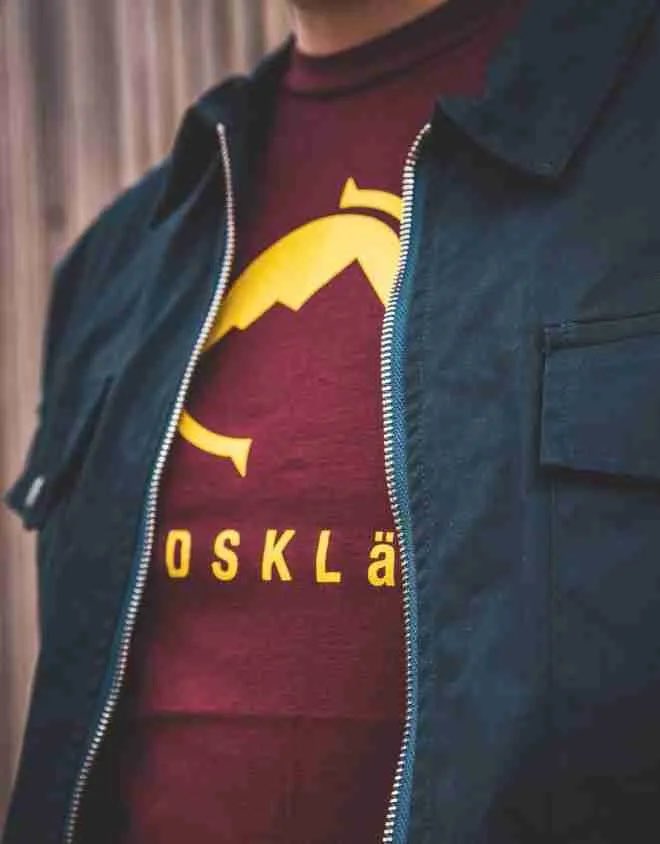 GlisteningKicks's tweet photo. With Christmas near we’ve teamed up with @MindBodySoleUK &amp; @fdr_clothing to offer 1 of you lucky lot a chance to win 2 of the new MBS tees,£50 FDR voucher &amp; a Premium clean with us. 
To enter 
Follow all 3 accounts 
RT this
Tag 2 mates
Winner drawn 5pm 13/11
Good luck https://t.co/Q7iaJpJ5dC