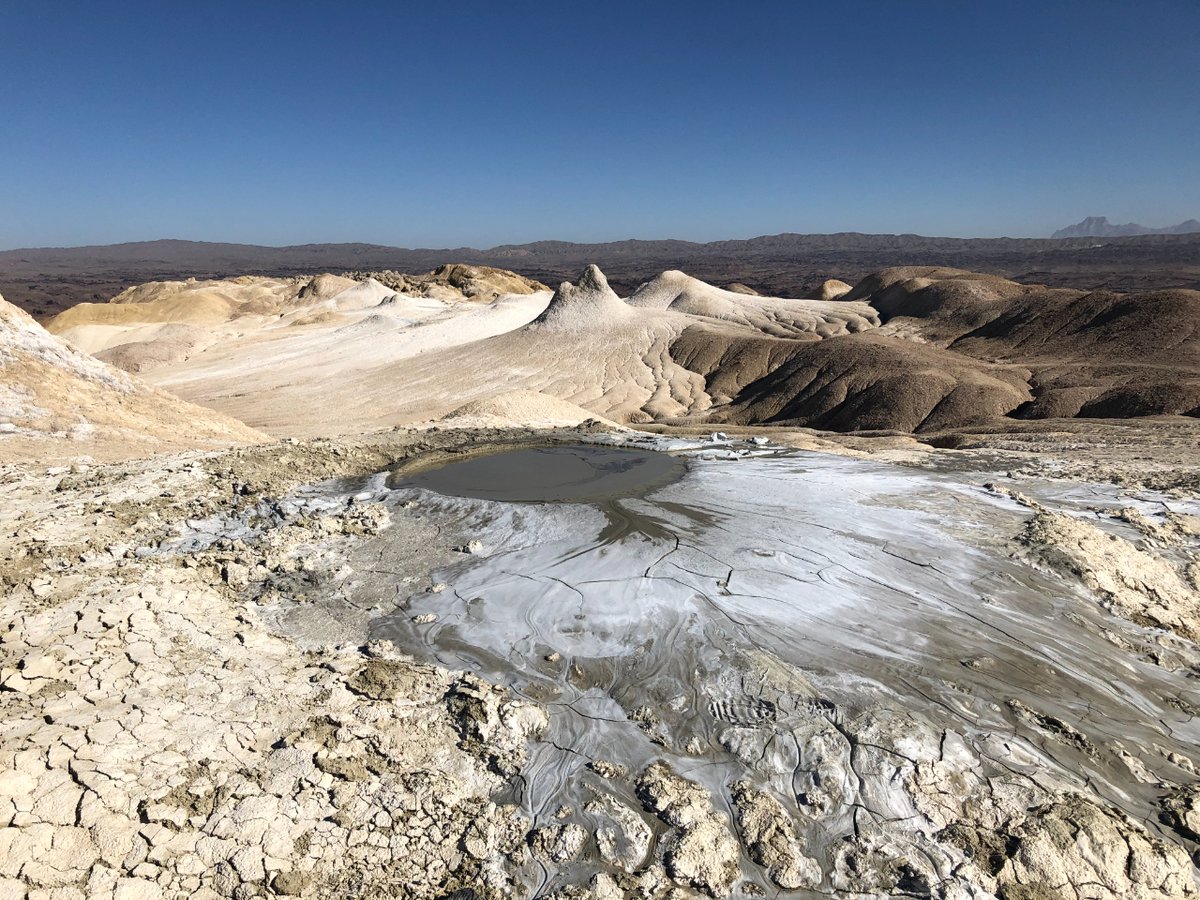 ICMCSIC's tweet photo. 🔴I #ICMNEWS I🔴

🌋New study by our colleague &amp; the @sgt_ethz on age and sediment provenance of the Karvandar Basin (SE Iran) provides new constraints on the initiation of arc volcanism in the area 👇

🔗https://t.co/aGBzKjkg6k https://t.co/7Lj8SbYy7b