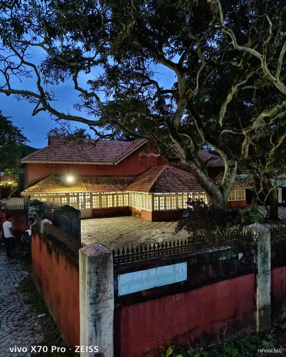 rahool360's tweet photo. These all are night shots captured with @Vivo_India #X70Pro...
.
.
.
. 
.
.
#vivography https://t.co/8TsdPASBU2
