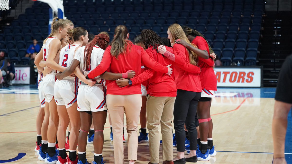 “Best way to predict the future is to create it.” Year 12, let’s get it!! 😤🐍😂 #Blessed #GoMocs