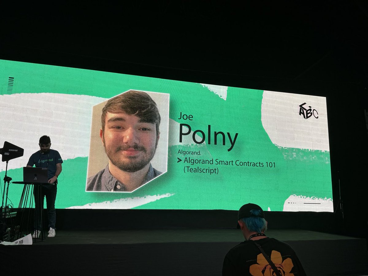 ryanRfox's tweet image. big JoeP on the stage 

@AlgoDevs #LABITCONF