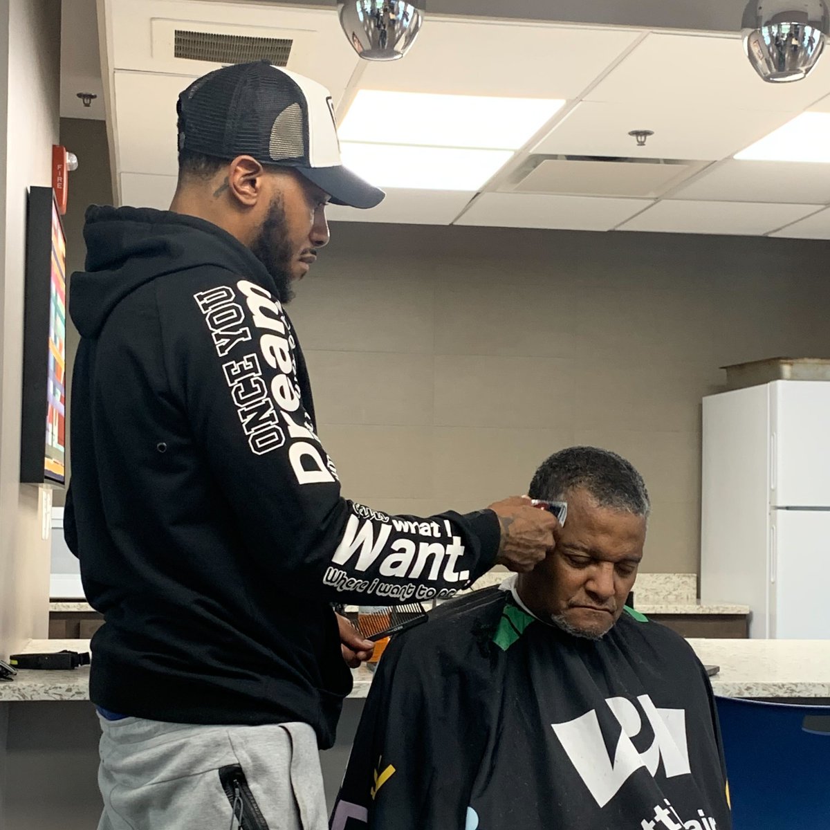 Live Chair Health tweet media