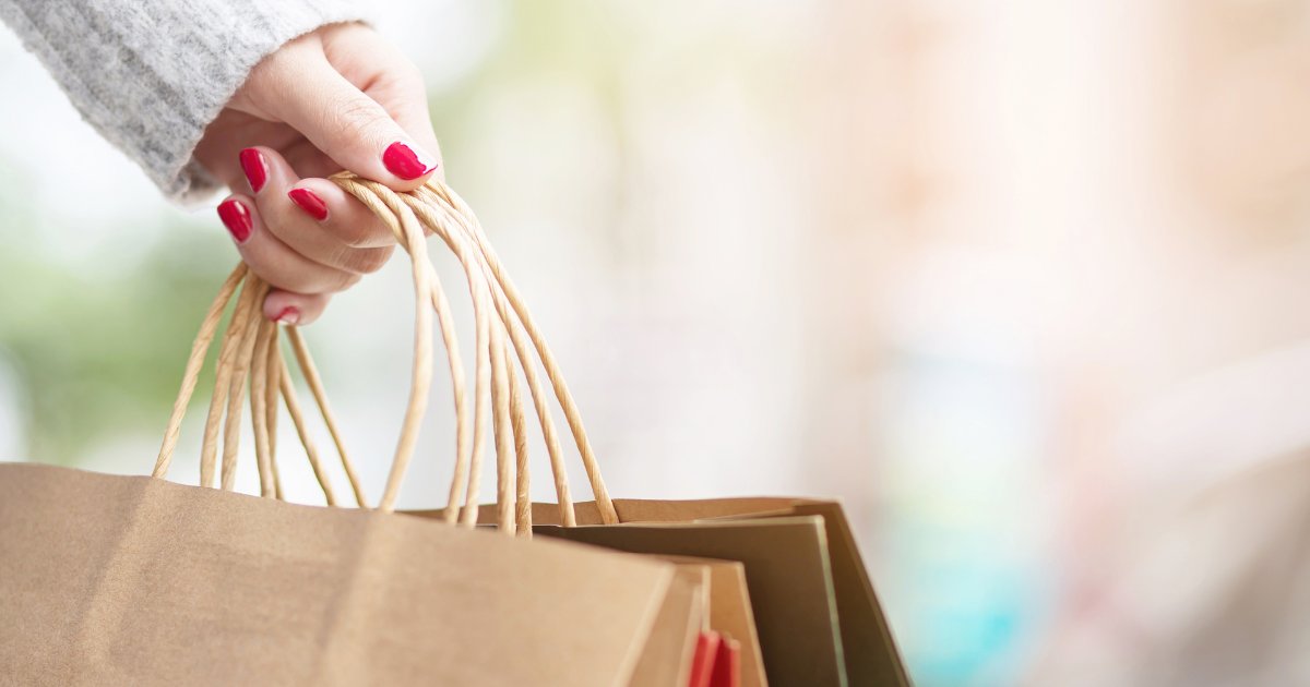 Looking for a shop space? 💭 🛍️  
We currently have a commercial property available to let in Carlisle that will help you to grow your business.   
This is a rare opportunity so we would recommend calling us to find out more 📲 01228 520352