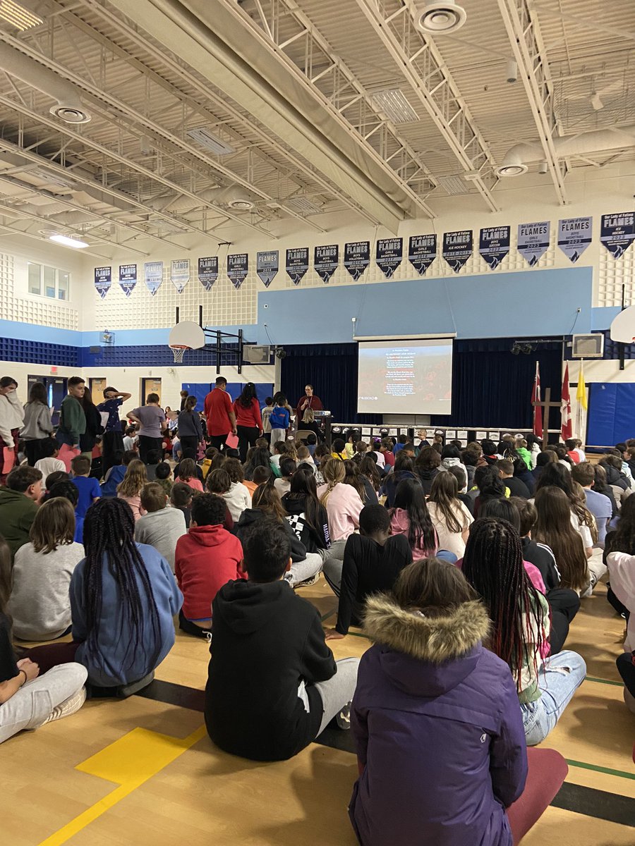 MrsESmith8's tweet photo. Thank you to our Grade 6 students for leading us in a beautiful Remembrance Day Liturgy. @OLFMilton @MrsPaulaWalker @HCDSB https://t.co/oYDJzuv5F1