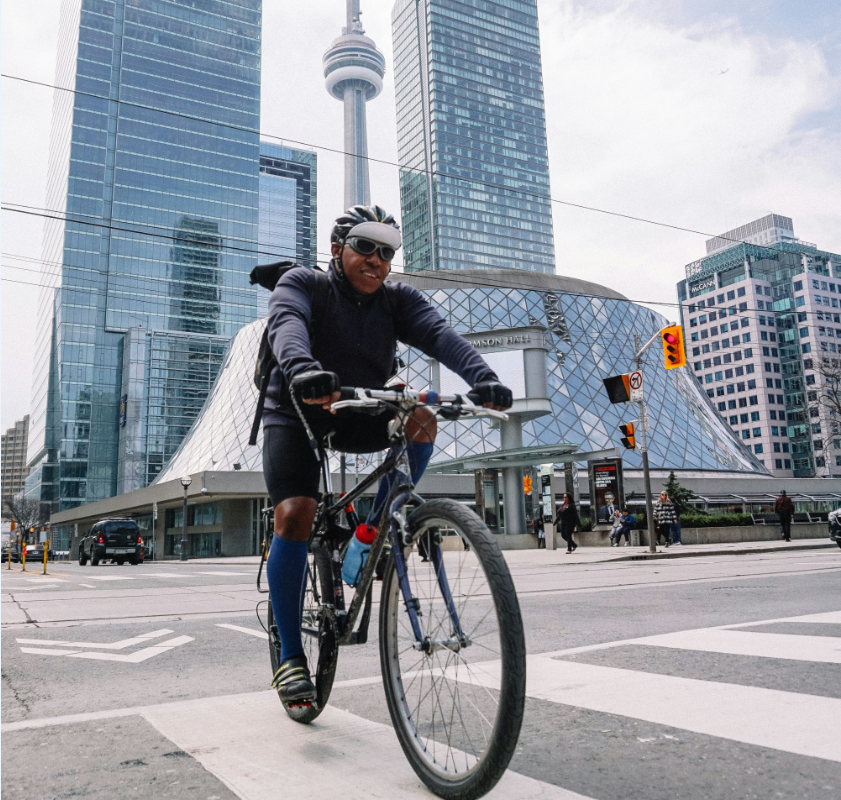cityoftoronto's tweet photo. Micromobility describes small, lightweight vehicles, which can include bikes, cargo bikes/trikes, e-mopeds, e-scooters and more. 🚲🛴🛵

The City is creating a micromobility strategy and we want to know what you think.

Fill out the survey  https://t.co/aAp3nOCJwz. https://t.co/eFz2EKGWsb