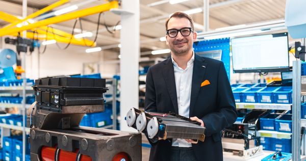 LT_Manager's tweet photo. Brennstoffzellen: Still startet eigene Produkton in Hamburg https://t.co/GBWm1WdGQH https://t.co/uGPt0Ivsb9