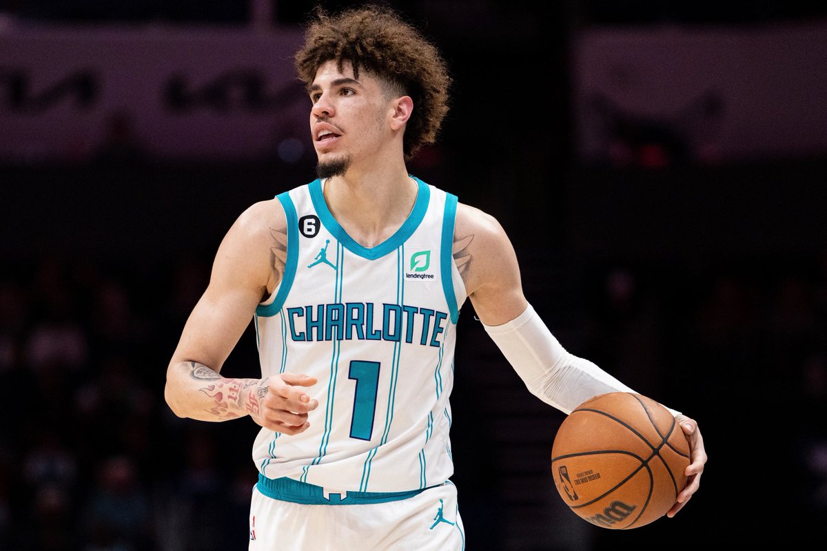 a1fantasy23's tweet photo. Play #3: LaMelo Ball o9.5 assists

- Revenge, refer to previous writeup below
- 18 potentials last game, 11 adjusted, opportunities were there
- Likely should see 40+ min barring blowout, usage/assist % too high to pass this up w/o Rozier 

Make us our coin back Melo. https://t.co/HwqMGVMARh