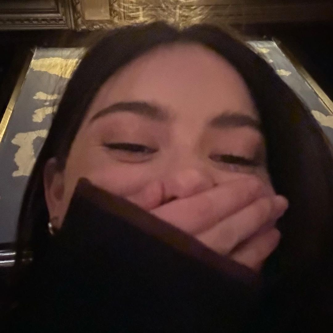 graciesconverse's tweet photo. Ready for this (Grammy version) 😭 https://t.co/nnk1FwNjsa