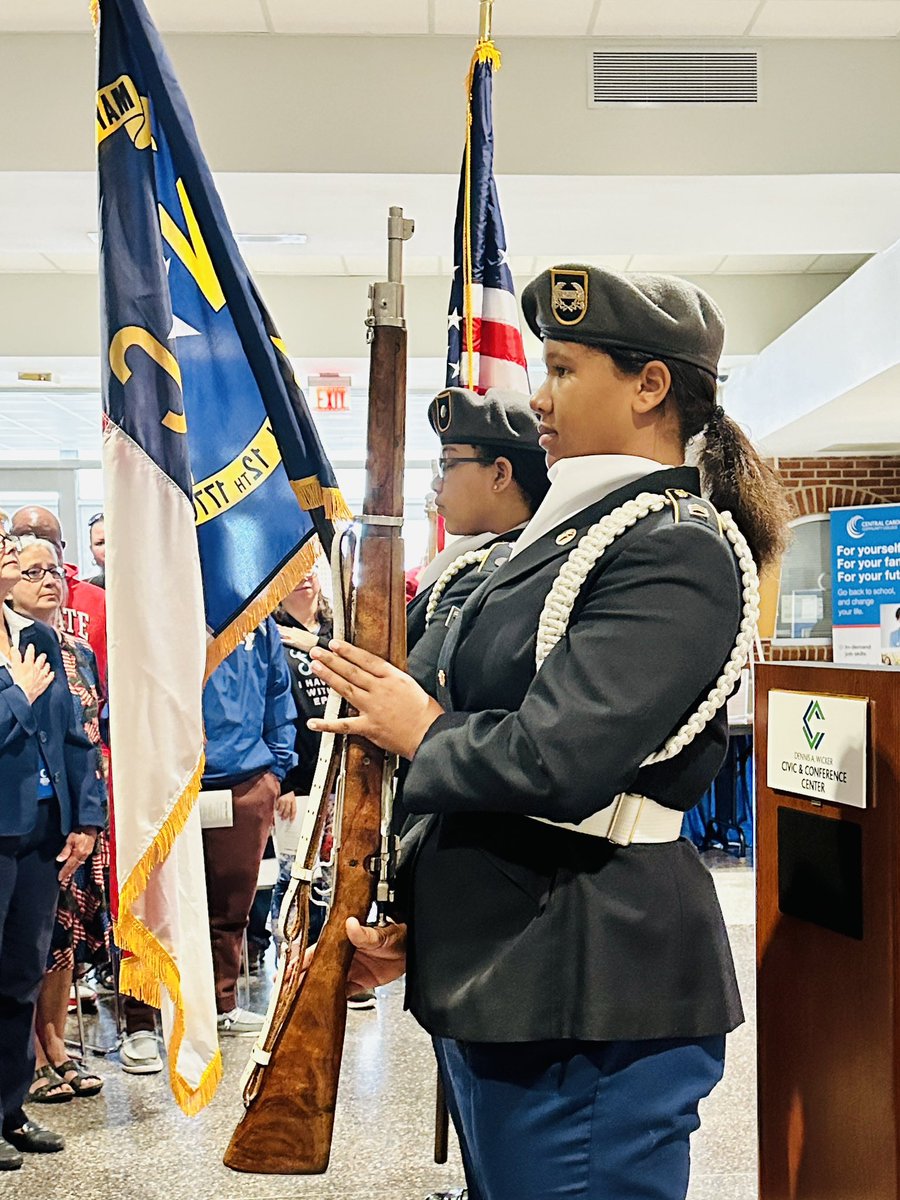 MegReeceBrown's tweet photo. Yesterday @iamcccc celebrated and honored Veterans with our annual ceremony. Dan Gurley and CCCC’s Jessica Gonzalez gave wonderful remarks. Both charged us all with supporting Veterans in tangible ways today, and more importantly, every day. Contact @VUBTRIO for ways to help. https://t.co/2zG9u3TFMY