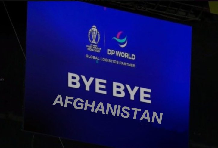 iMShami_'s tweet photo. Footwork.....
No…..
FootWork..... But
Programme to warr gya ....

#AFGvSA | #AFGvsSA | #PAKvENG https://t.co/Q687qHphxj