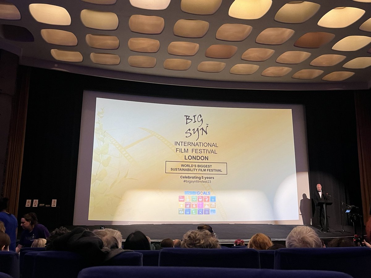 Delighted to be at @LondonBigSynFF  #BigSynFilmFest23 celebrating the #EqualWorld @Sightsavers film: Can you see what’s holding me back? Our call to action at the #GDS2022 You can watch it here👇 youtu.be/gWSzWhLpJ88?si…