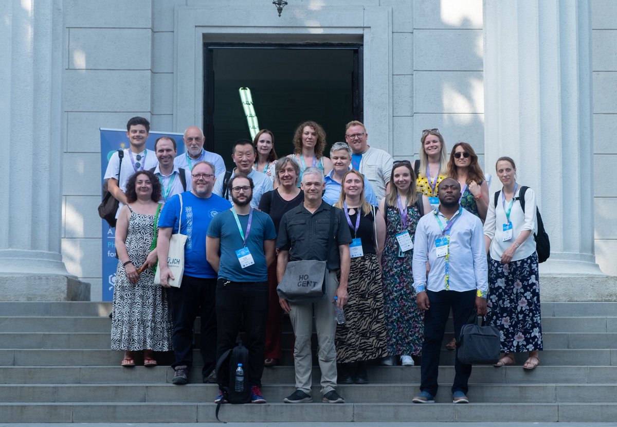 Throwback to the BSVoM team at the ⁦<a href="/EliavaPhage/">Eliava Phage Therapy</a>⁩ institute this summer 😃😎