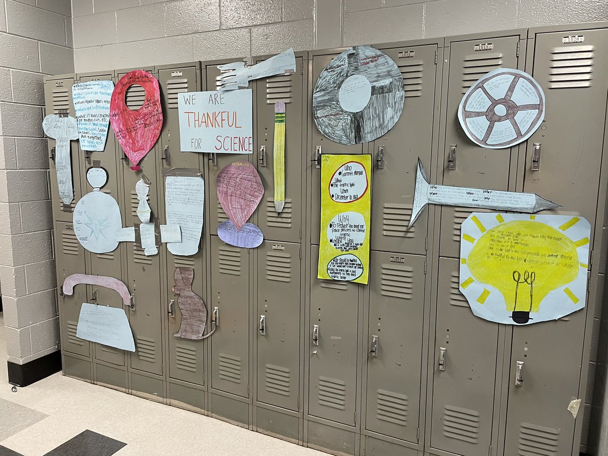 Our 7th grade building has incredible student work showcased! 🧡🖤