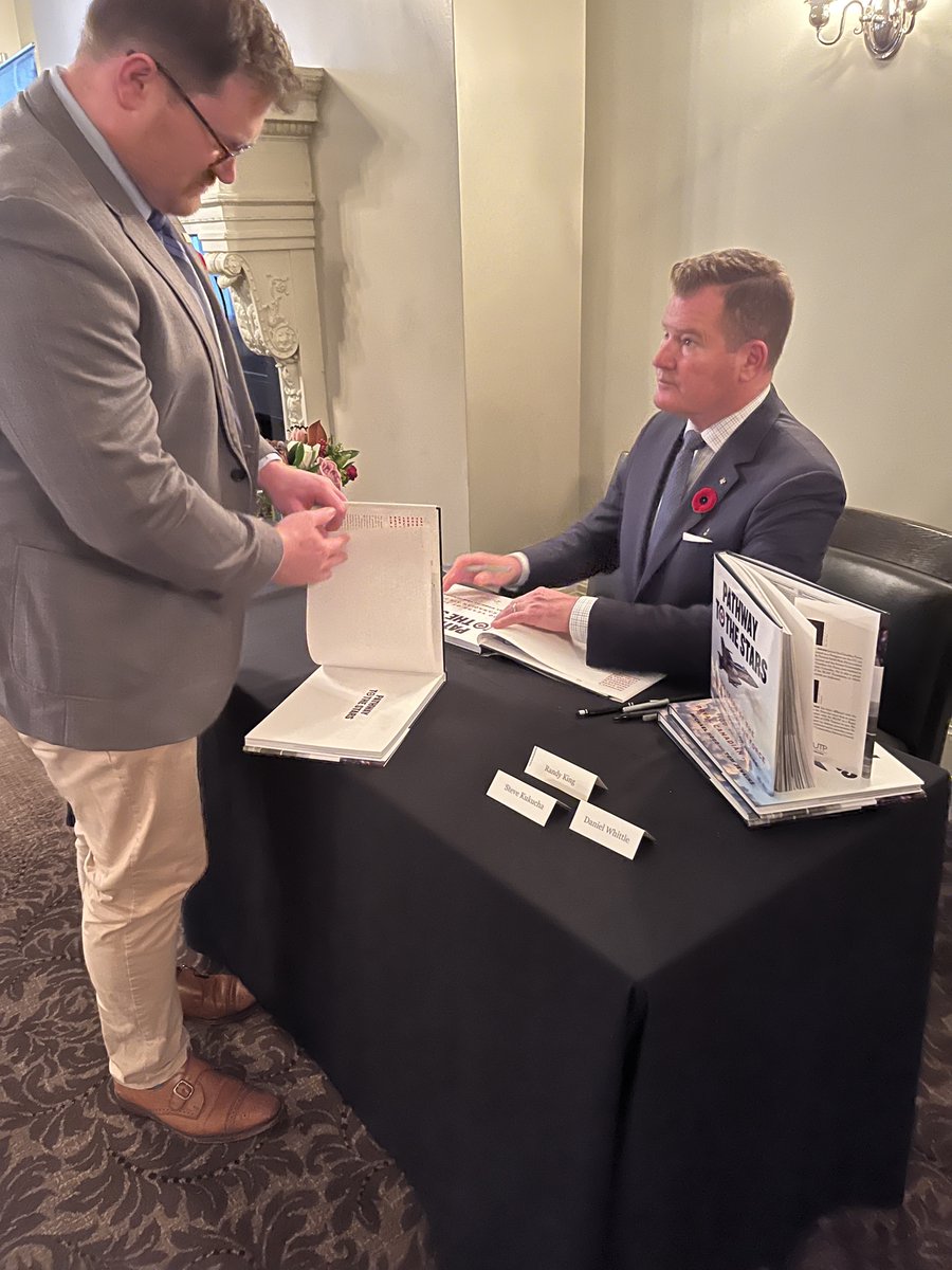 utpress's tweet photo. Thank you to the @rcaf_foundation for a fantastic event at the @VancouverClub.
Author Michael Hood signed copies of his new book #PathwayToTheStars and guests were able to hear stories from our Veterans.
#RemembanceDay #LestWeForget https://t.co/ZJkLDdBWYR