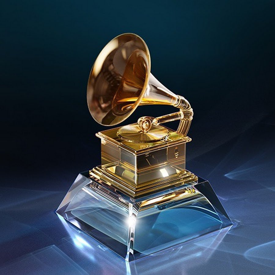 PopCrave's tweet photo. What’s the biggest snub from this year’s #GRAMMYs nominations? https://t.co/l15dTXHjsO
