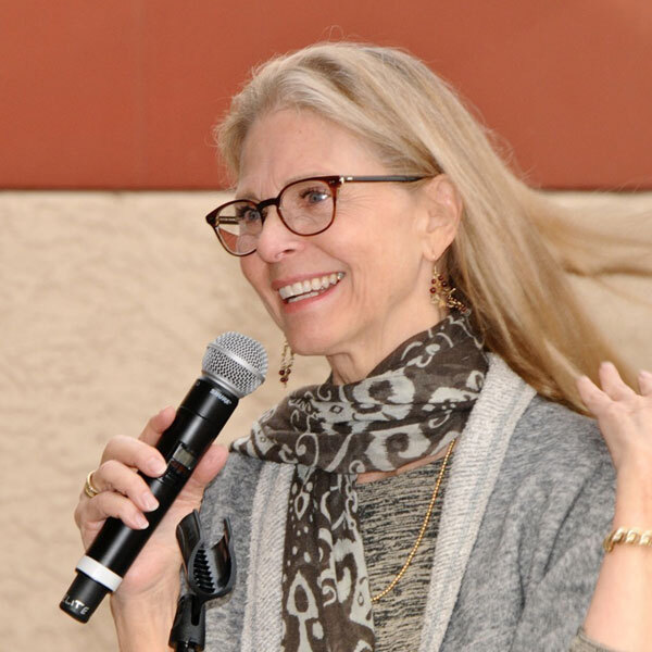Embrace the power of perspective with Lindsay’s “Quiet the Mind and Open the Heart” webinar.

🗓️ Sunday, December 10th

Link in bio.