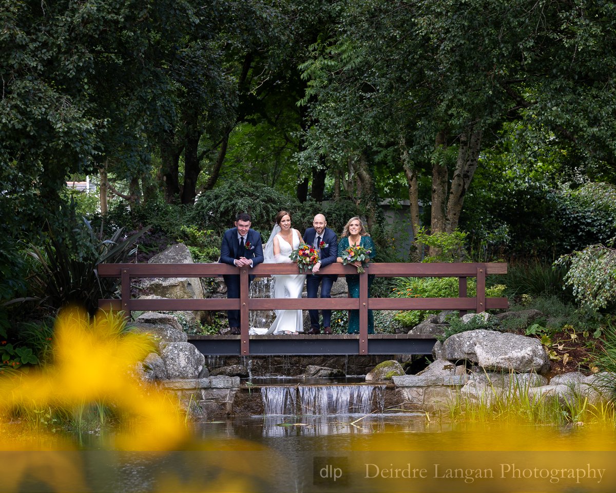 👰‍♀️🤵‍♂️Hanging out, in the park whose name keeps changing! #QuincentennialPark ... for now! 😆
#bridalparty #bridesmaids #groomsmen
#salthillhotelwedding #weddingphotography
#galwayweddingphotographers
#deirdrelanganphotography
#bridetobe #engaged #bridalphotography
#yourdayyourway