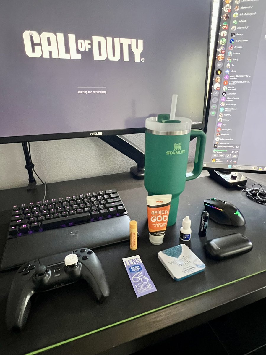 Sproodle_'s tweet image. Got all the essentials for the #MWIII grind 🙌🏼