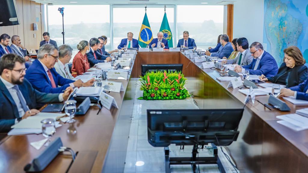 LulaOficial's tweet image. Ministros e ministras das áreas sociais trabalhando pela reconstrução das políticas públicas, da defesa do meio ambiente, das políticas culturais e recuperação dos direitos dos trabalhadores. 

📸 @ricardostuckert