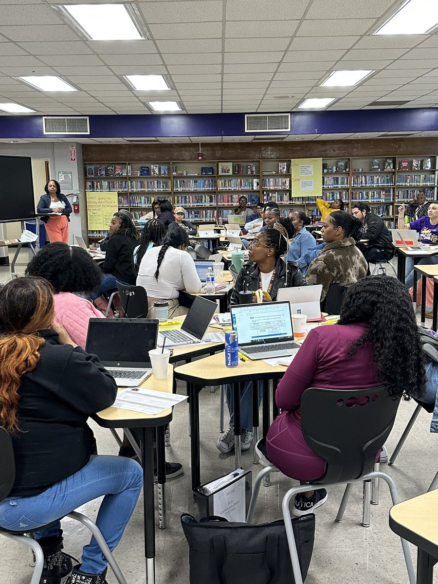 THE Francis Scott Key Middle School tweet media