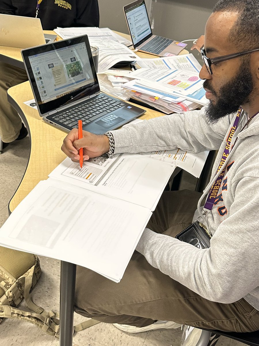 THE Francis Scott Key Middle School tweet media