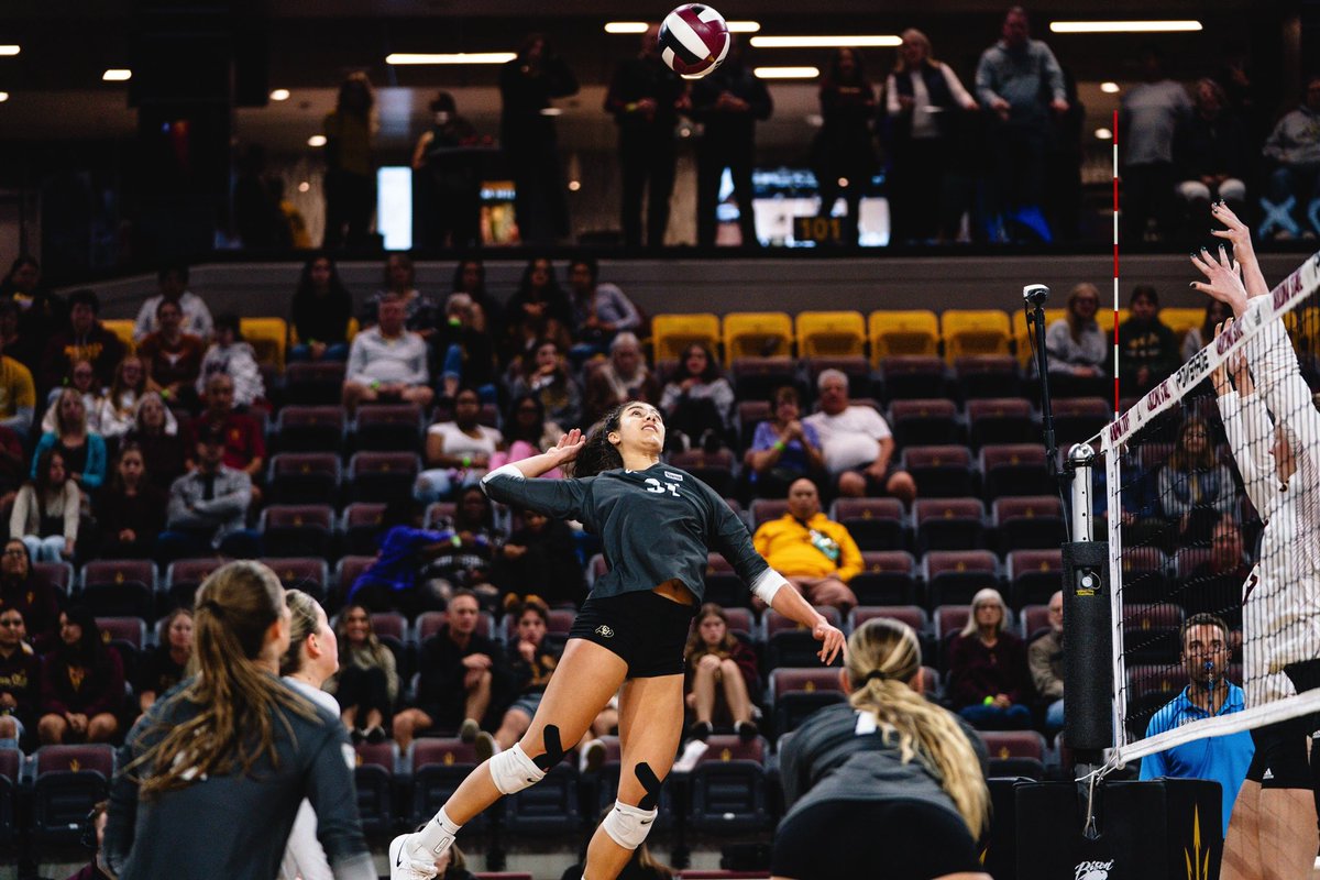 CUBuffsVB's tweet photo. No small feat 💪

Huge congrats to @mtabron13 who achieved 1,000 career kills in our match against ASU!!

#GoBuffs https://t.co/VX3XlqZsfz