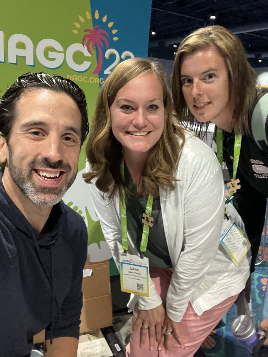 Feeling inspired with @jengels30 at NAGC 23 after hearing @gcouros speak! #NAGC23 @AppoSchools #Apposhines #InnovatorsMindset