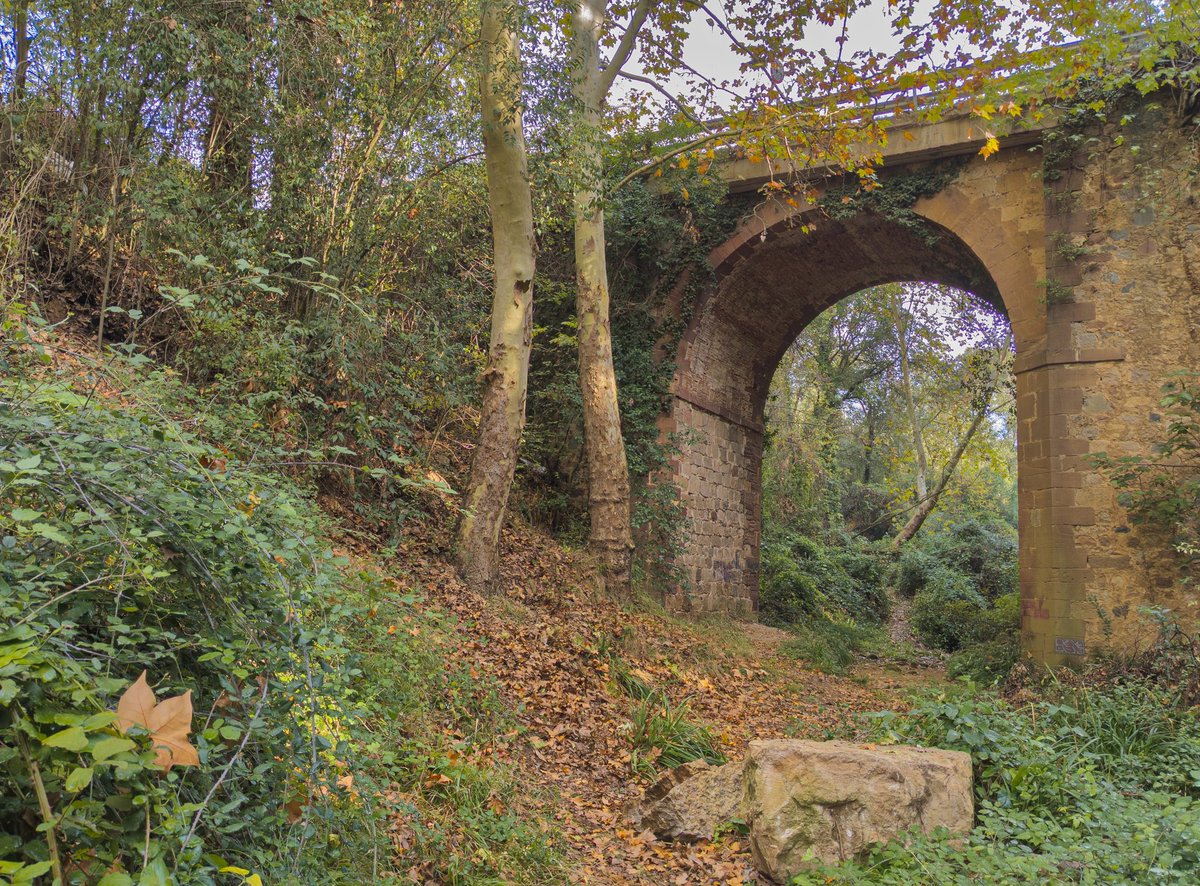 Pont sobre el Torrent de Can Gorgs, Les Franqueses, Catalunya.