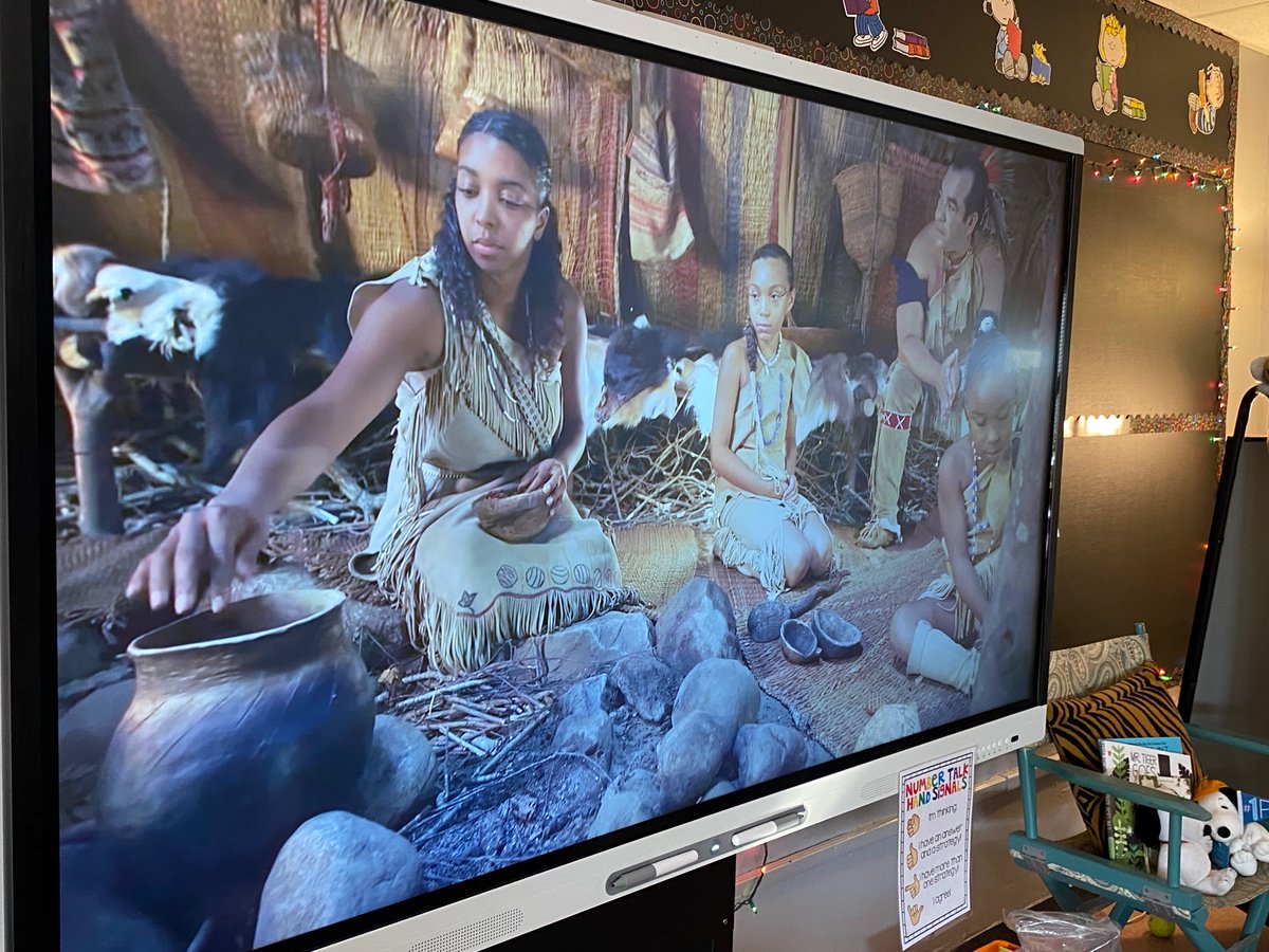 LJohnsonTeacher's tweet image. Learning about the Wampanoag Way of Life! @3TrailsTigers #isdstrong @ScholasticEdu @Scholastic #comparing #contrast