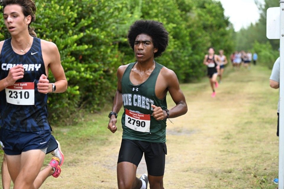 pinecresttrack's tweet image. Lucien Bret finished 8th, PR 16:54 &amp;amp; Jayden Lang was 12th, PR 17:03 at Region 4-2A to lead the team to State! #PCXCountry #PCTrack #PCAthletics #PCPanthers
#PCAlumni