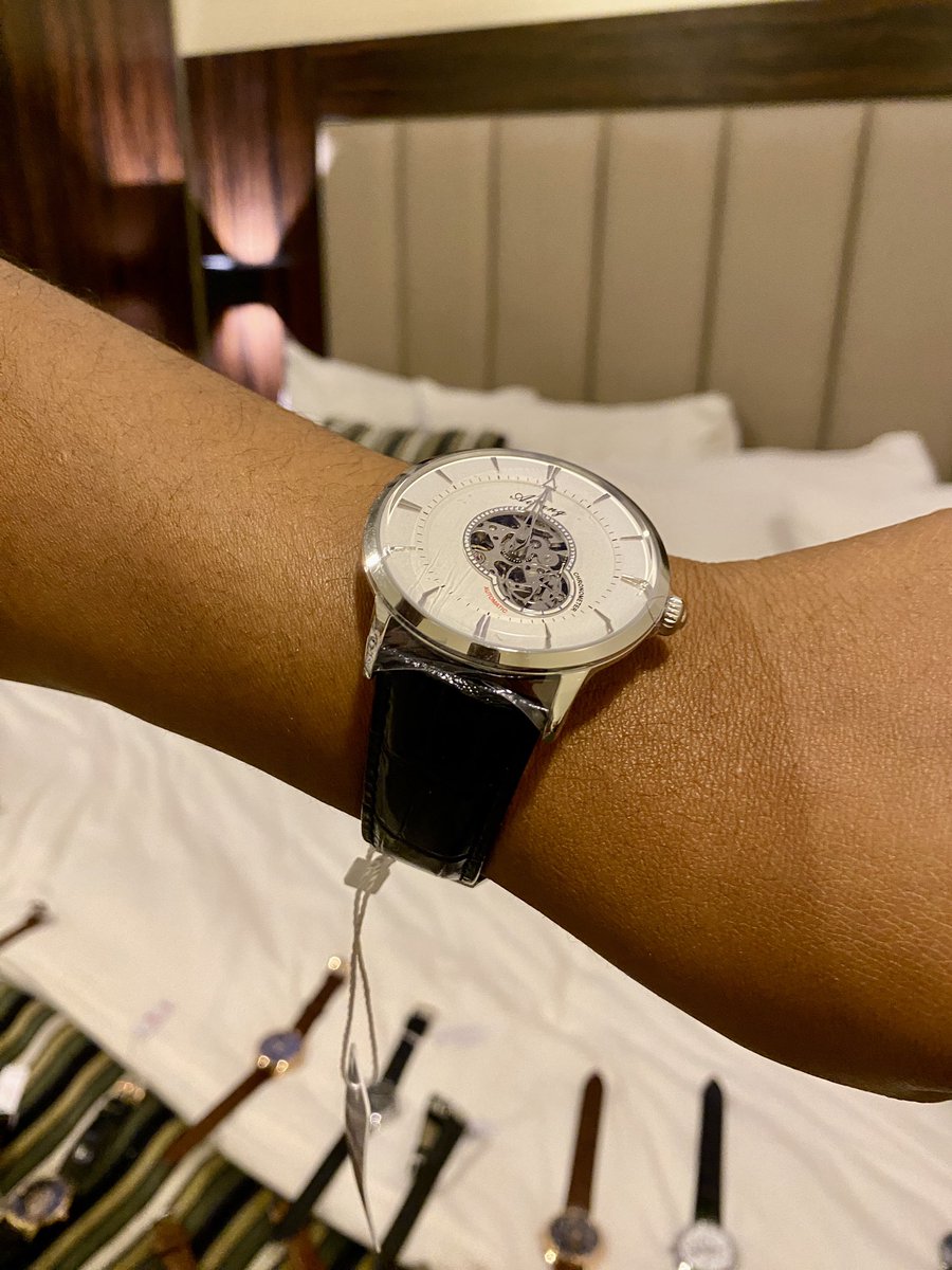 ceejayfranklin's tweet image. It’s the season to gift yourself that amazing gift …

Shopping our unique quality products and enjoy peace of mind 

This watch is 70k
Fully mechanical with Japanese seiko NH35 movement.

Get int touch for more details. 

#watches #mensgift #Gaza #CeasefireInGazaNOW #kano