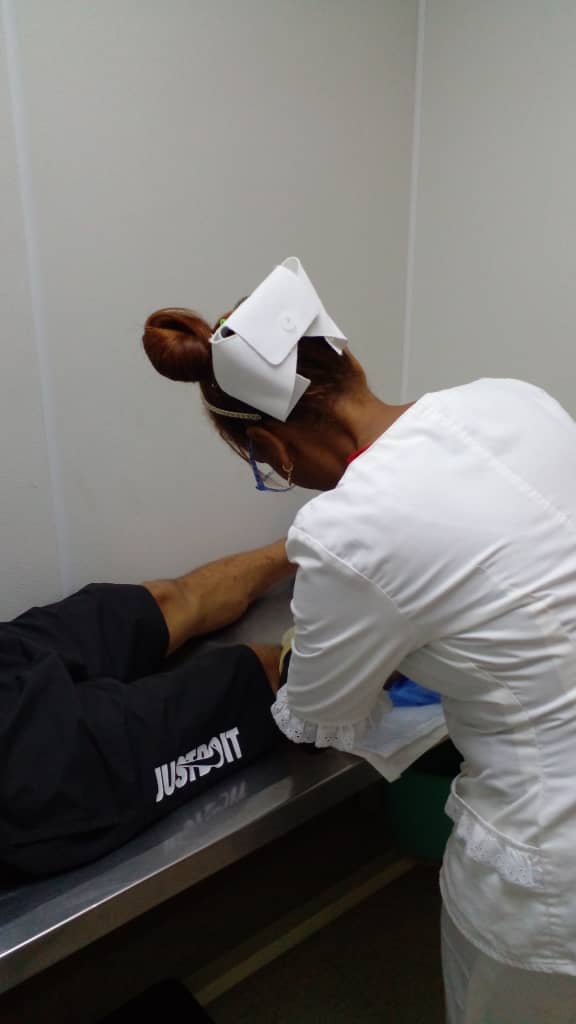Nuestro equipo de salud, médicos y enfermer@s brindando atención de excelencia a la población de Ciudad Caribia.
#CubaPorVida
#CubaPorLaSalud
<a href="/cubacooperaven/">Brigada Médica Cubana en Venezuela</a> 
<a href="/DcMedica/">Misión Médica Cubana en el Distrito Capital</a> 
<a href="/EudisBaute/">Eudis Baute Baro</a> 
<a href="/nramos1964/">Norberto Ramos Gonzalez</a> 
<a href="/MINSAPCuba/">Ministerio de Salud Pública de Cuba</a>