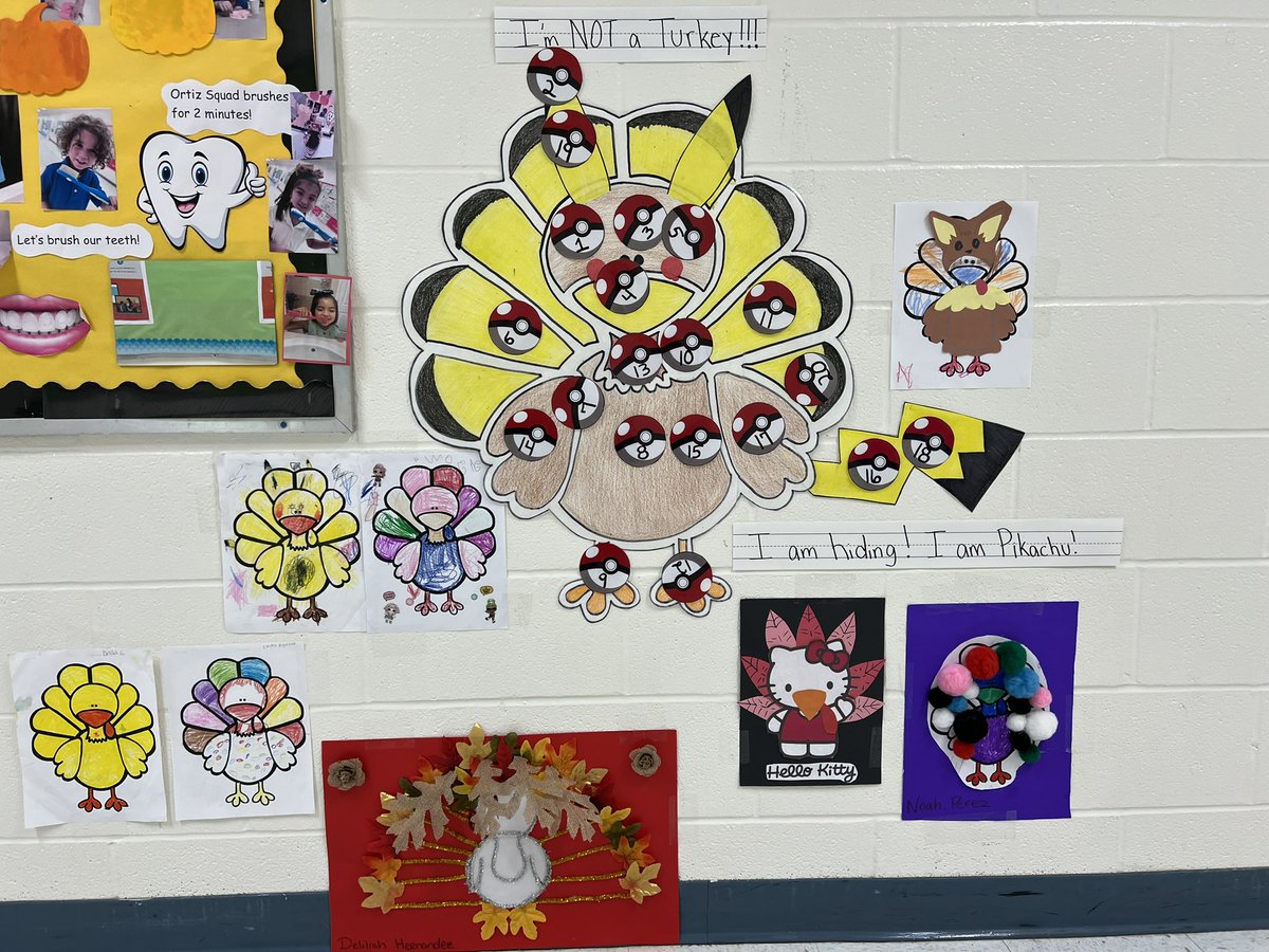 Guadalu74714705's tweet photo. Our classroom turkey has to hide!!! He does not want to be Thanksgiving dinner! 🍴 🍽️ Ortiz Squad was practicing identifying numbers and hiding Tom the turkey! #Numbers #RunTurkeyRun #OrtizSquad #DisguiseTheTurkey #LomaPark @LomaParkES https://t.co/iaCuhmevNL
