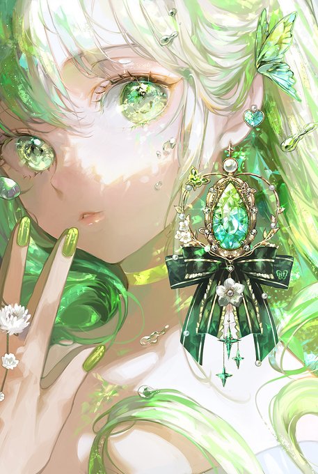「green nails parted lips」 illustration images(Latest)