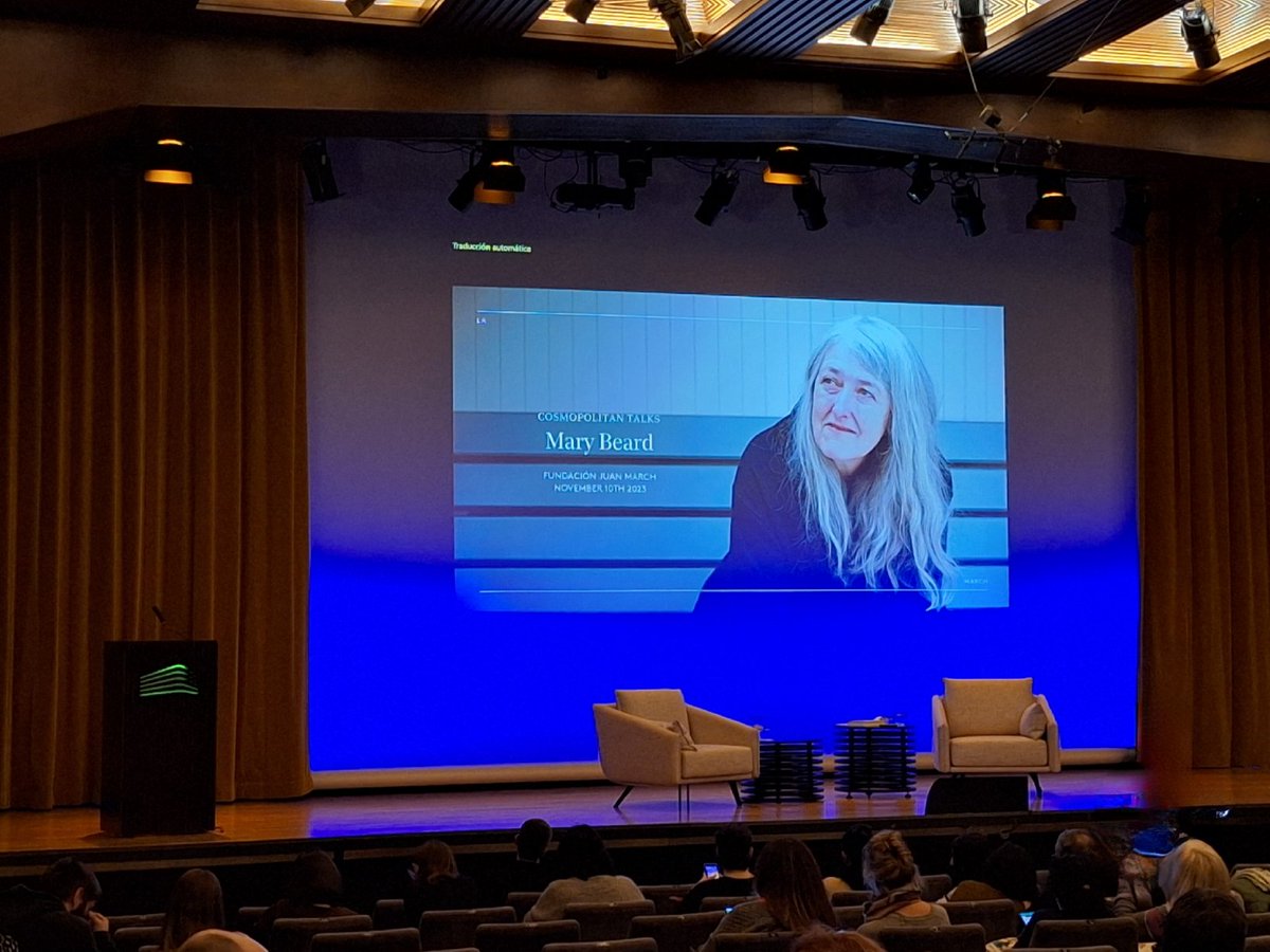 En @fundacionmarch a la espera de la presentación del libro de la grandísima Mary Beard.