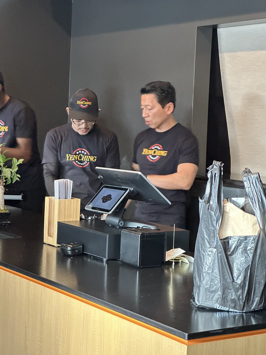 melchert's tweet photo. Opening day at Yen Ching! https://t.co/DlVZAkHMpz
