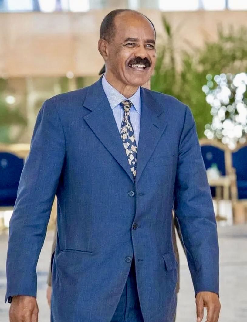 kiflaymaebel1's tweet photo. this is my president |🇪🇷✅ 
ኣቡኻ  መርቅ  ኣቡኻ  ርገምዩ::
ዕድለኛ ተኾንካ  ኣቦታትካ  ሓርበኛታት  ይኾኑ: ቃልን  ግብርን  ኣላፊኖም  ዝዓዩ::
#EritreaPrevails https://t.co/ifbDAVVaEi