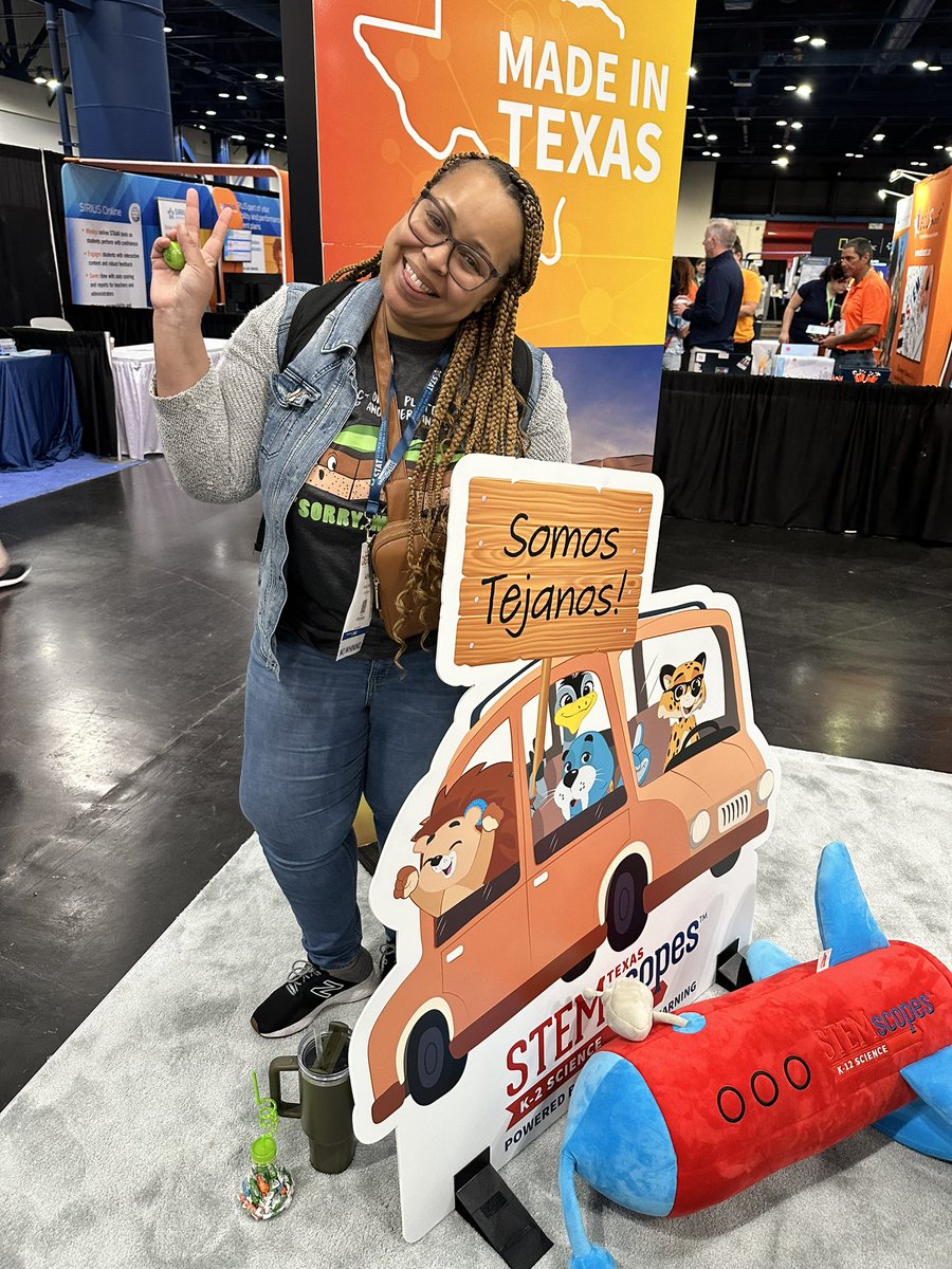 AshleeSmileyMEd's tweet photo. Having a great time at #STAT #CAST23 with #STEMscopes So excited about the new things that have to offer! 😍 https://t.co/vn6tQCoGnP