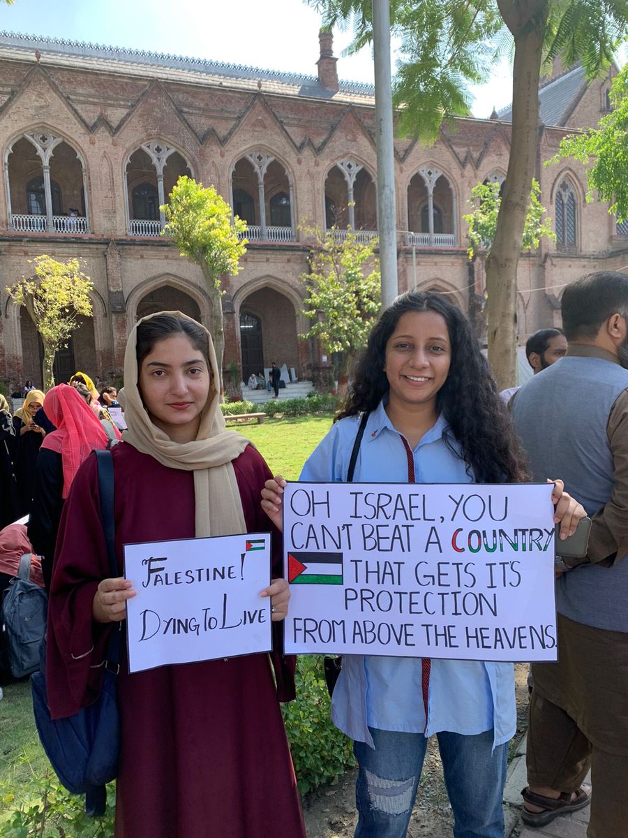 GCU_Palestine's tweet photo. We stand with Palestine, united in strength against injustice. #gcupalestine #solidaritywalk #freepalestine #stopgenocideingaza https://t.co/Cldjh3r1NZ
