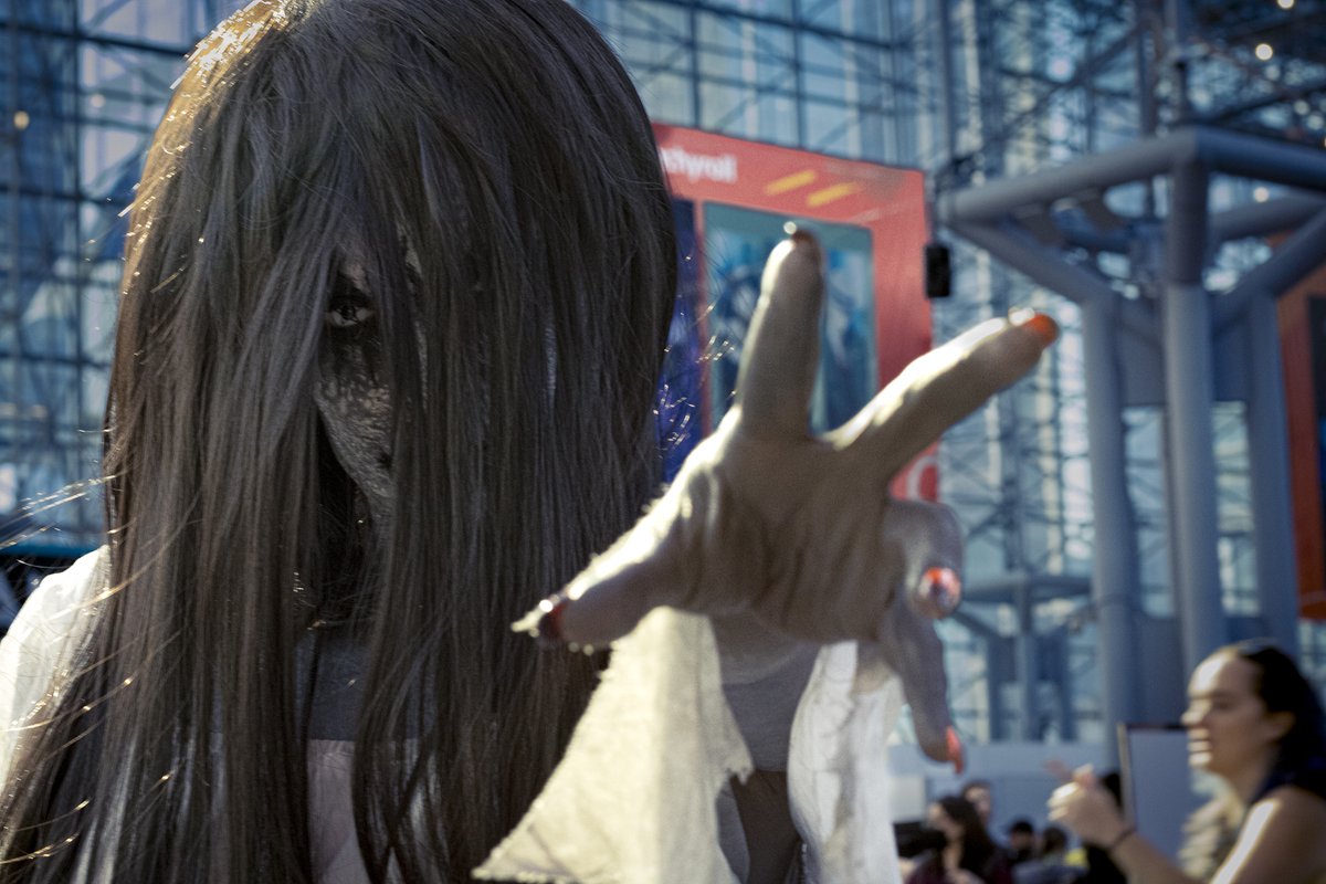 bm_visuals_'s tweet image. 😱😨 who watched the tape at  @NY_Comic_Con 
#nycc23 #cosplayer #horror #photography