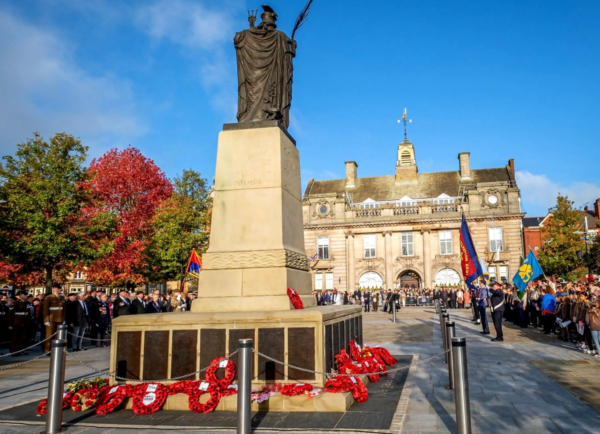Remembrance Sunday, 12/11/23

This Sunday is a day for the whole nation to remember and honour those who sacrificed their lives to secure and protect our freedom.

Memorial Square, Crewe, 10.30am

Find out more about Remembrance day
orlo.uk/1b4zq

#CreweRemembrance2023