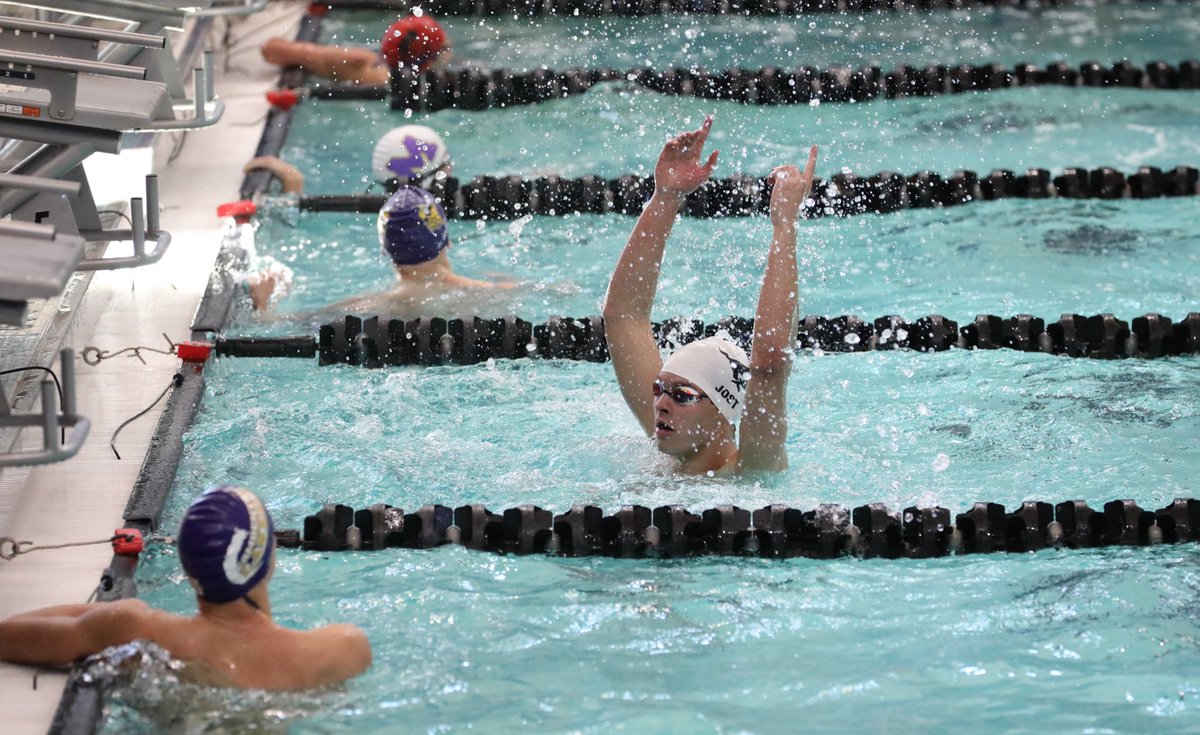 MSHSAAOrg's tweet photo. Records are falling almost as fast as these swimmers! A NEW MSHSAA Overall Record in the 100 Yard Freestyle was just set by William Jost, Parkway Central with a time of 43.97! https://t.co/Lv2SbpcTtY