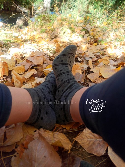 🍂I like autumn colors 🍂🖤   📷https://t.co/BA861Da1eG   #Worlds2023📷📷#LeagueOfLegends #starguardian #Pokemon<a href="/tag/feet"class="tags"><span>#feet</span></a><a href="/tag/pokemon"class="tags"><span>#pokemon</span></a><a href="/tag/toes"class="tags"><span>#toes</span></a><a href="/tag/leagueoflegends"class="tags"><span>#leagueoflegends</span></a><a href="/tag/toeslovers"class="tags"><span>#toeslovers</span></a>