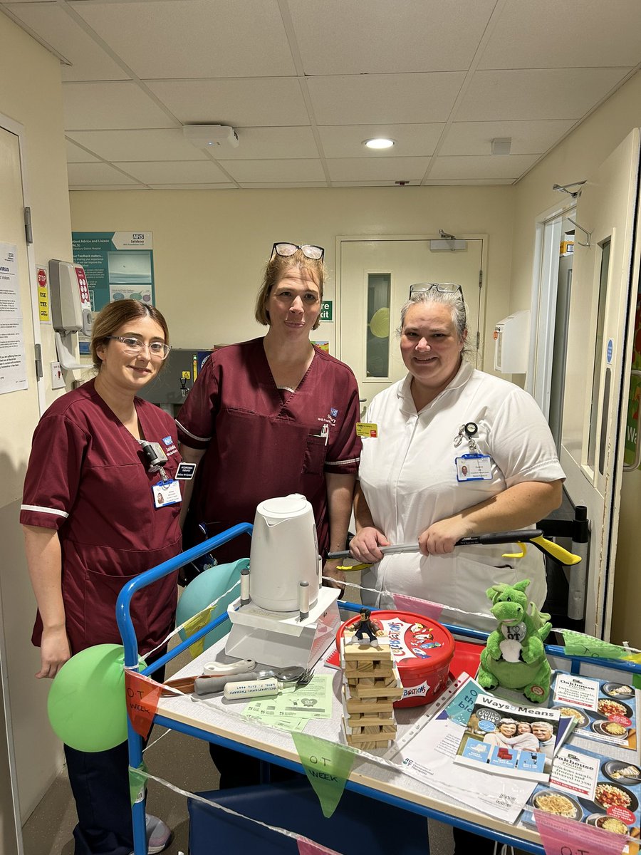 emaroids1's tweet image. Great day yesterday in Salisbury doing #LUS competencies with @Michell76981075 @SwCritical 
Great to celebrate #OTweek loved this model to illustrate core elements of OT assessments.
@CriticalCareOT #MDT #teamworkmakesthedreamwork