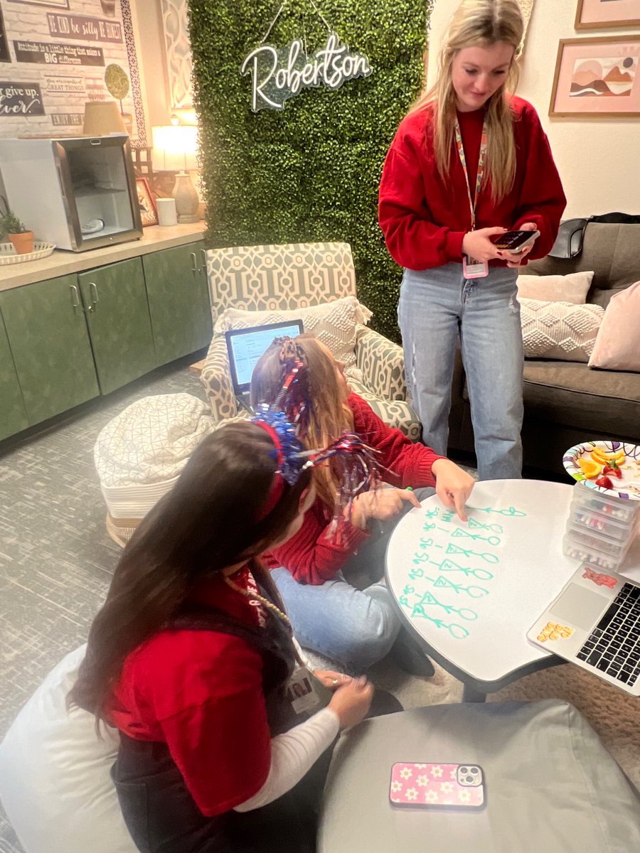 Miranda Surles tweet media